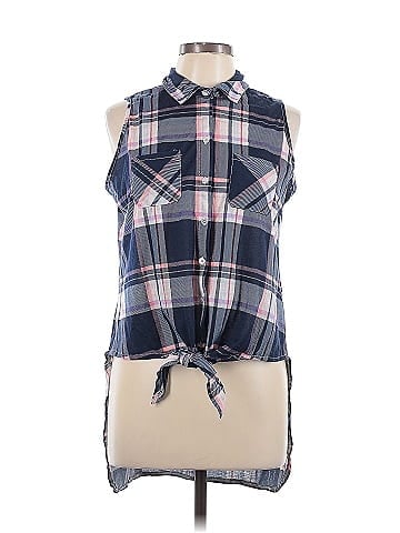 New York Laundry Sleeveless Button-Down Shirt (view 1)