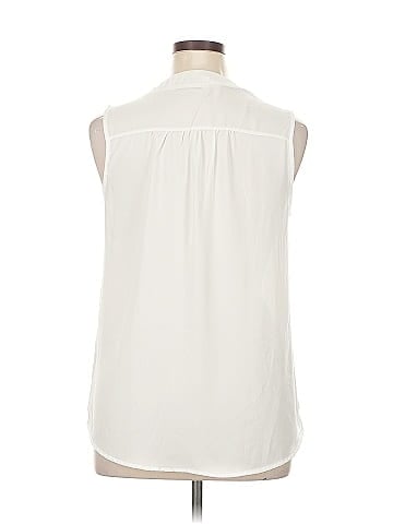 Jon & Anna Sleeveless Blouse (view 2)