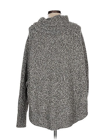 Leo & Nicole Pullover Sweater (view 2)