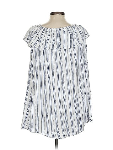Mossimo Supply Co. Short Sleeve Top (view 2)
