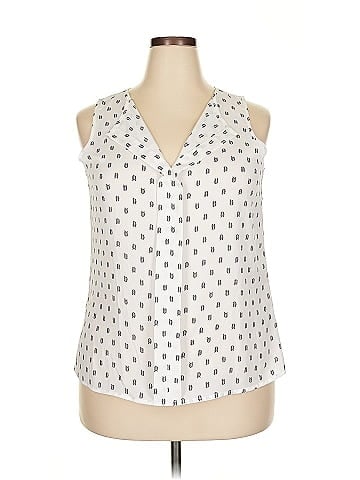 Fun2Fun Sleeveless Blouse (view 1)