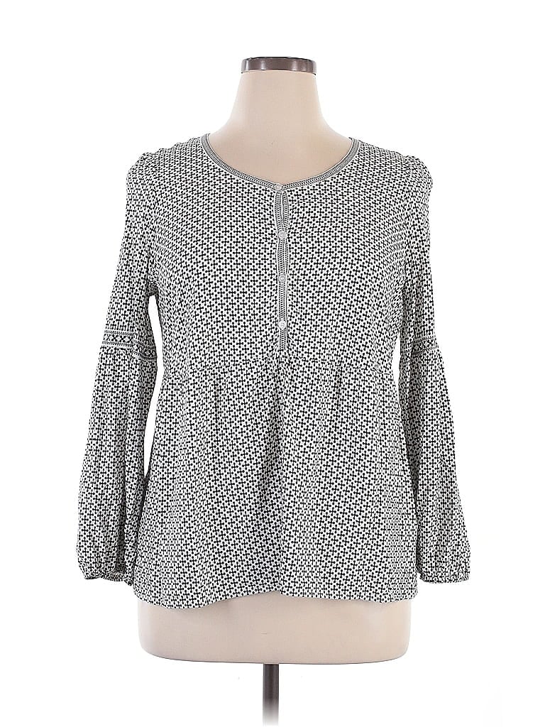 Pre-owned Max Studio Long Sleeve Blouse In Gray