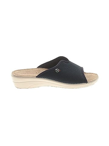 Flynn Skye Wedges (view 1)