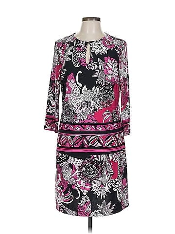 Donna Morgan Casual Dress (view 1)