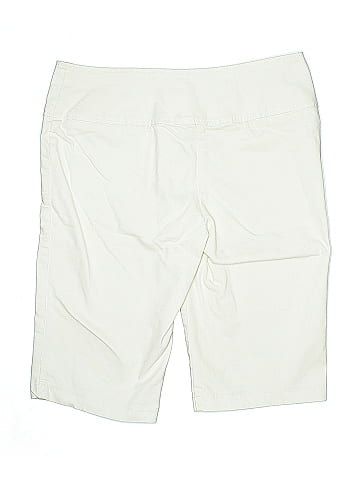 Bisou Bisou Shorts (view 2)