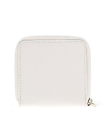 Unbranded Wallet (view 2)
