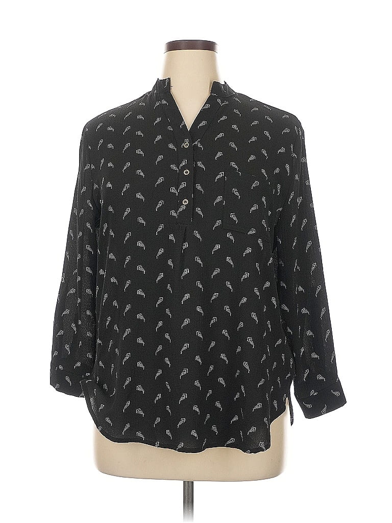 Click to view more detailed imagery on our partner's website Pre-owned Kaii 3/4 Sleeve Blouse In Black
