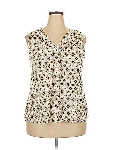 Croft & Barrow Tank Top (view 1)