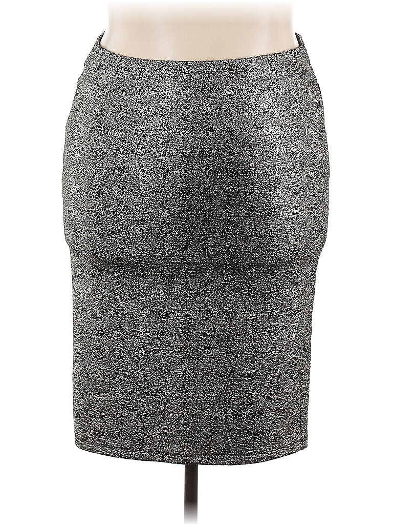Pre-owned Torrid Formal Skirt In Silver