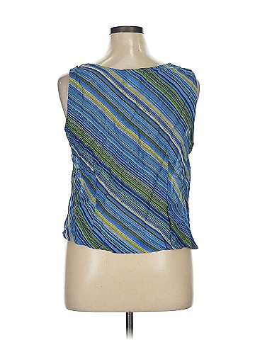 Women's Best Sleeveless Blouse (view 2)