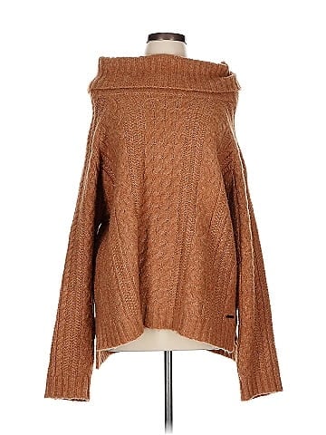 Carve Designs Poncho (view 1)