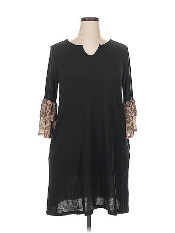 Suzanne Betro Casual Dress (view 1)