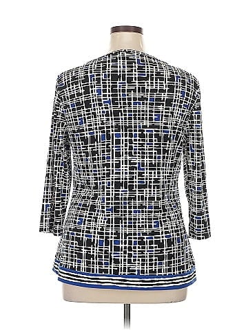Liz & Co. 3/4 Sleeve Blouse (view 2)