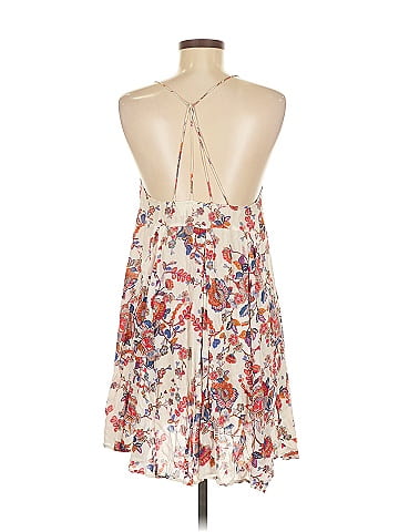 En Creme Sleeveless Top (view 2)