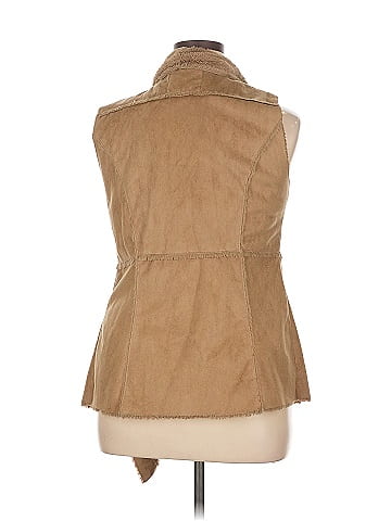 New York Yoki Collection Vest (view 2)