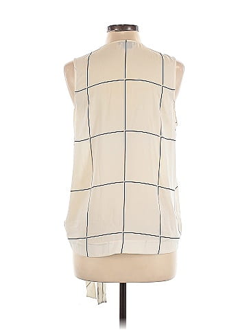 Trouve Sleeveless Blouse (view 2)