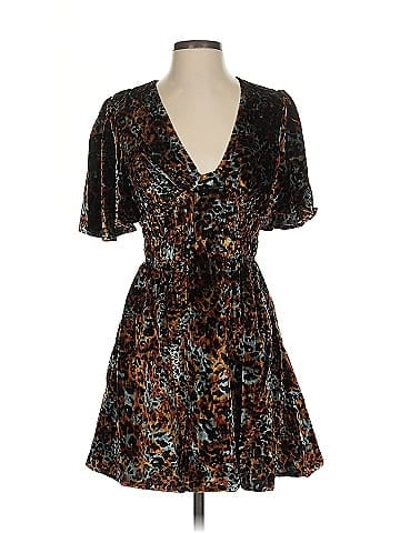 Anthropologie Casual Dress (view 1)