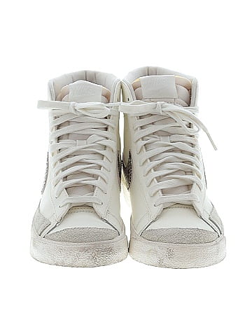 Nike Sneakers (view 2)