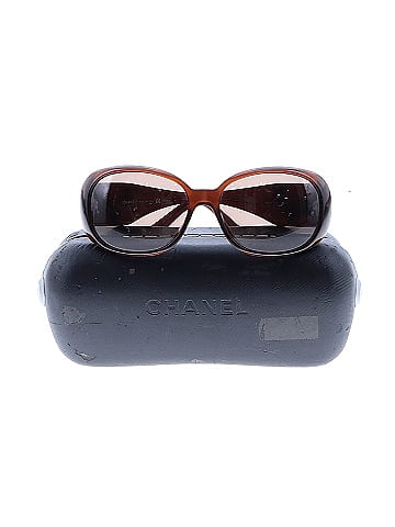 Chanel Sunglasses (view 2)