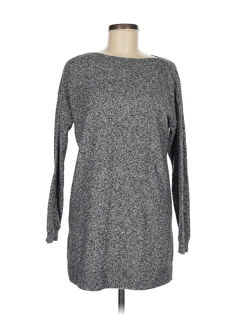 Pre-owned Old Navy Long Sleeve Top Gray Boatneck Tops