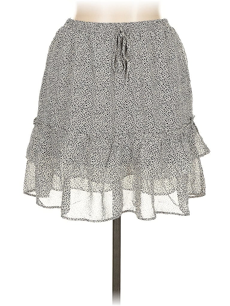 Click to view more detailed imagery on our partner's website Pre-owned Sienna Sky Casual Skirt In Silver