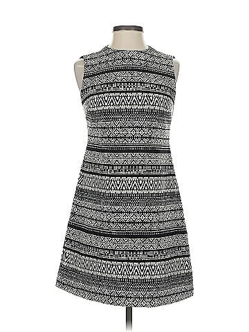 Alice + Olivia Casual Dress (view 1)