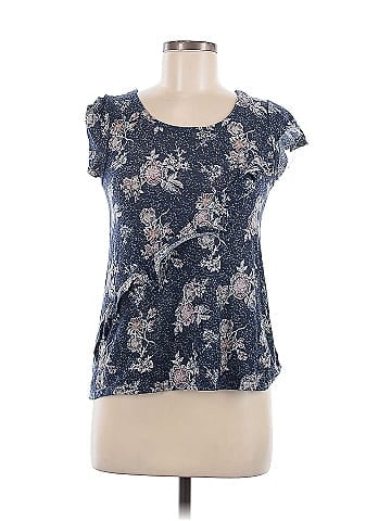 Wallflower Short Sleeve Top (view 1)