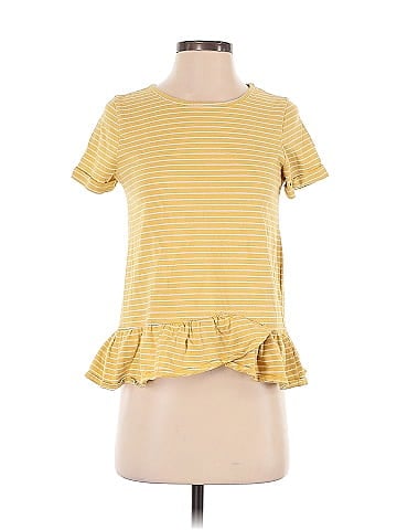 Sweet Claire Short Sleeve Top (view 1)