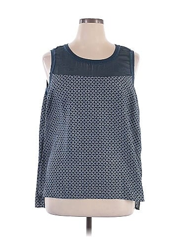 Gap Outlet Sleeveless Top (view 1)