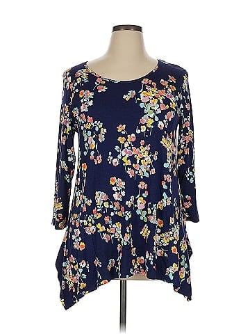 Spense 3/4 Sleeve Blouse (view 1)