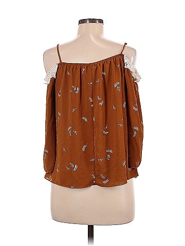Fashion Magazine Sleeveless Blouse (view 2)