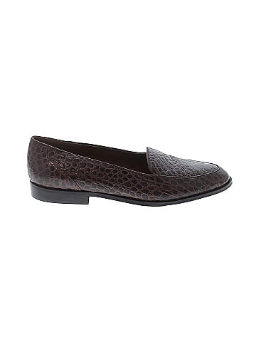 Etienne Aigner Flats (view 1)