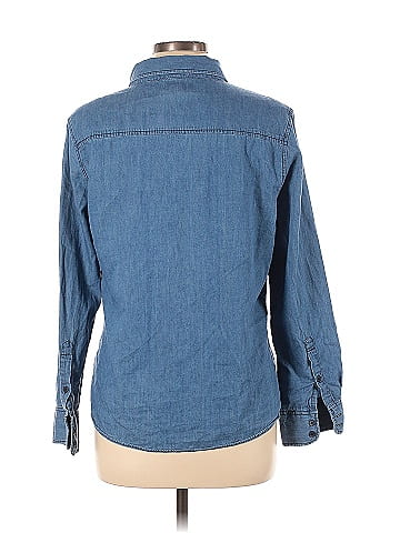 Lucy & Laurel Long Sleeve Button-Down Shirt (view 2)