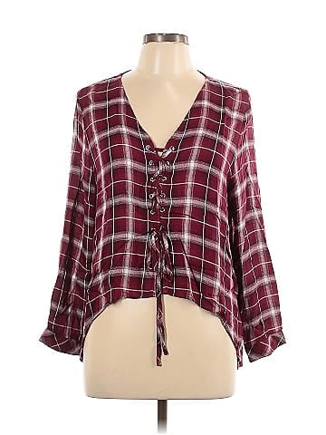 En Creme 3/4 Sleeve Blouse (view 1)