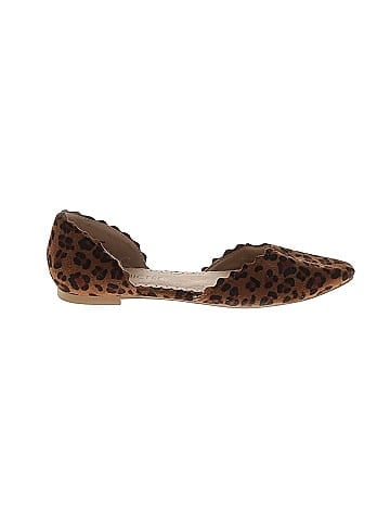 Restricted Shoes Flats (view 1)