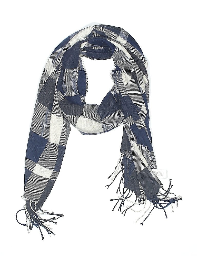 Pre-owned Plush Scarf In Blue