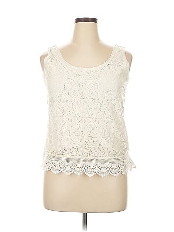 Mossimo Supply Co. Tank Top (view 1)