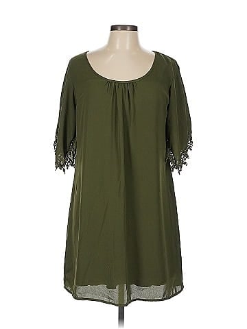 City Triangles 3/4 Sleeve Blouse (view 1)