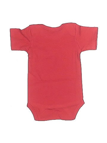 Laughing Giraffe Short Sleeve Onesie (view 2)