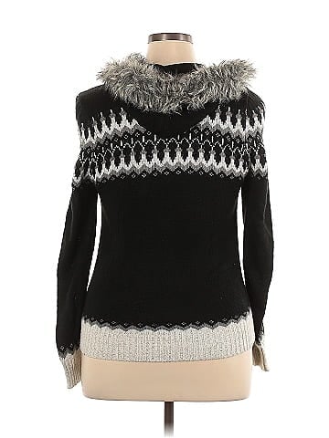 Roommates Pullover Sweater (view 2)