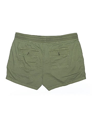 Gap Shorts (view 2)