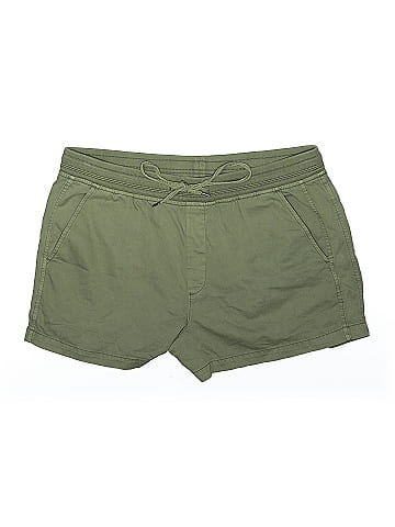 Gap Shorts (view 1)