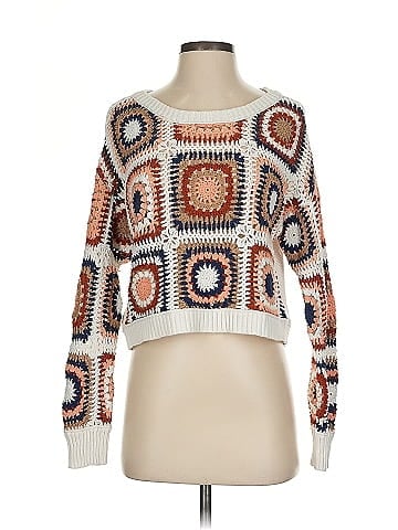 American Eagle Outfitters Pullover Sweater (view 1)