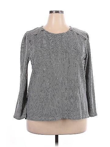 Liz Claiborne Pullover Sweater (view 1)