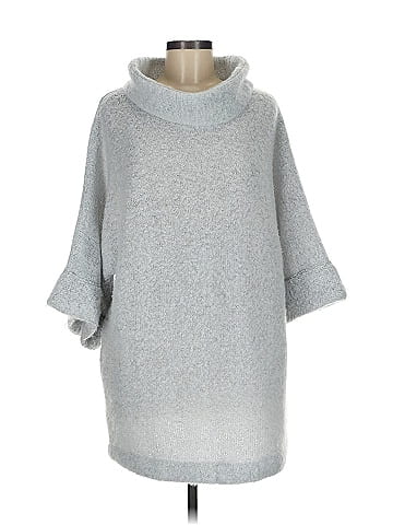 Coco + Carmen Poncho (view 1)