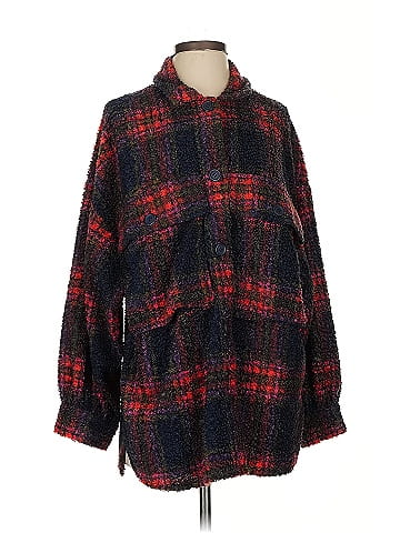 En Creme Poncho (view 1)