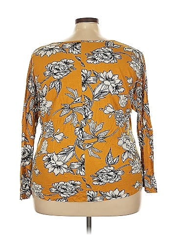 Daytrip 3/4 Sleeve Blouse (view 2)