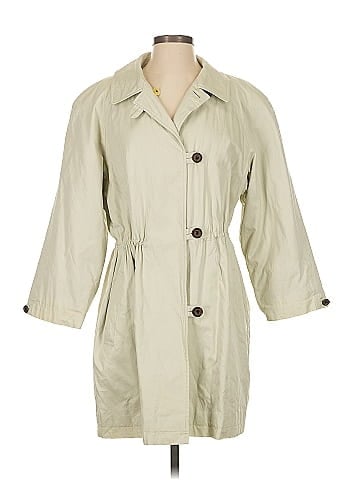 Burberry Vintage Trenchcoat (view 1)