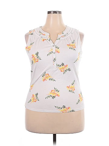 Croft & Barrow Sleeveless Blouse (view 1)