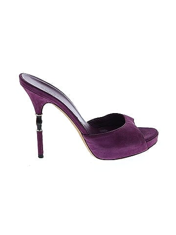 Gucci Heels (view 1)